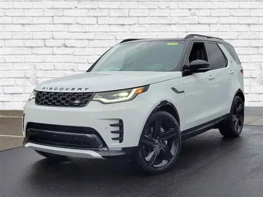 2025 Land Rover Discovery SE photo 1