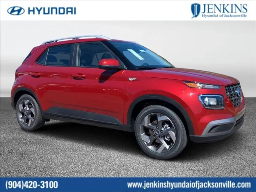2025 Hyundai Venue SEL photo 1