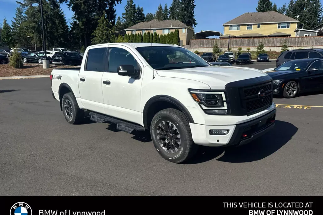 2021 Nissan Titan PRO-4X photo 1