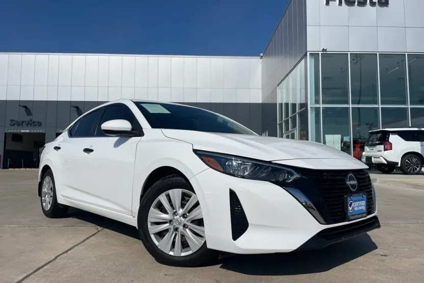 2024 Nissan Sentra S photo 1