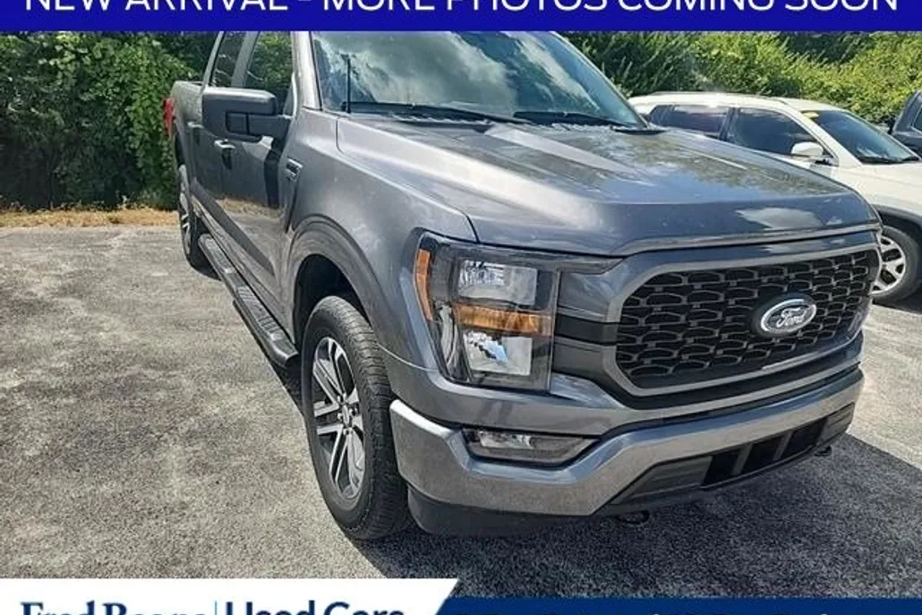 2023 Ford F-150 XL photo 1