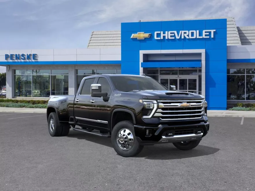 2026 Chevrolet Silverado 3500HD High Country photo 1
