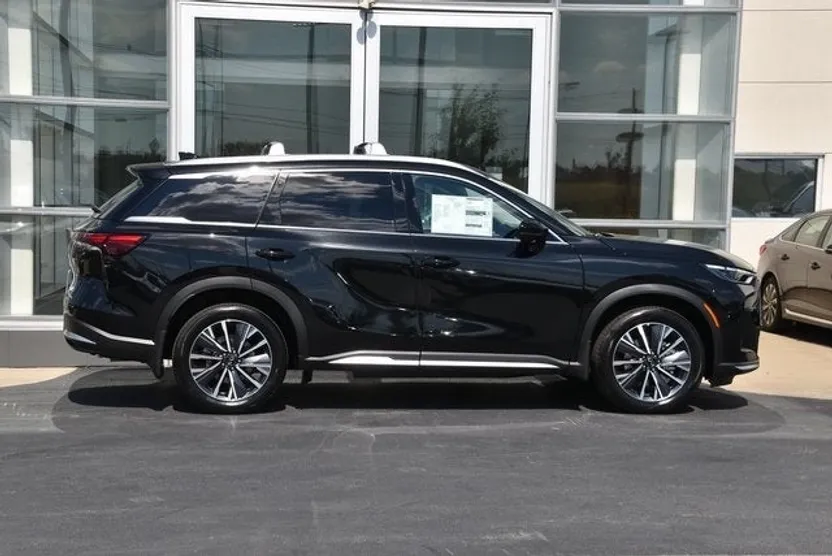 2026 Infiniti QX60 Luxe AWD photo 1