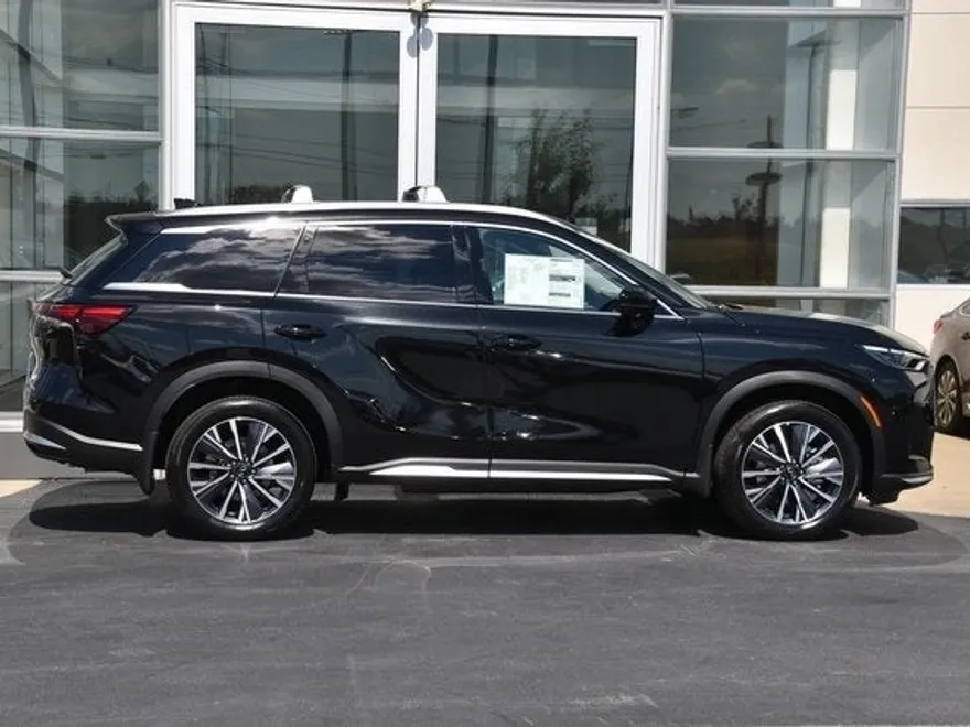 2026 Infiniti QX60 Luxe AWD photo 1