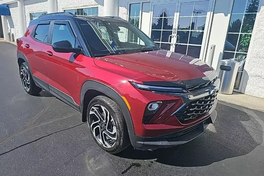 2024 Chevrolet Trailblazer RS photo 1