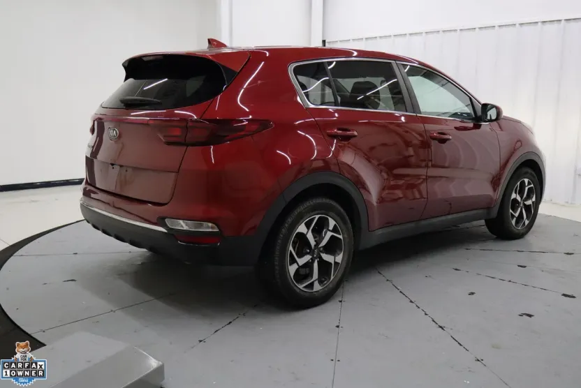 2021 Kia Sportage LX photo 1