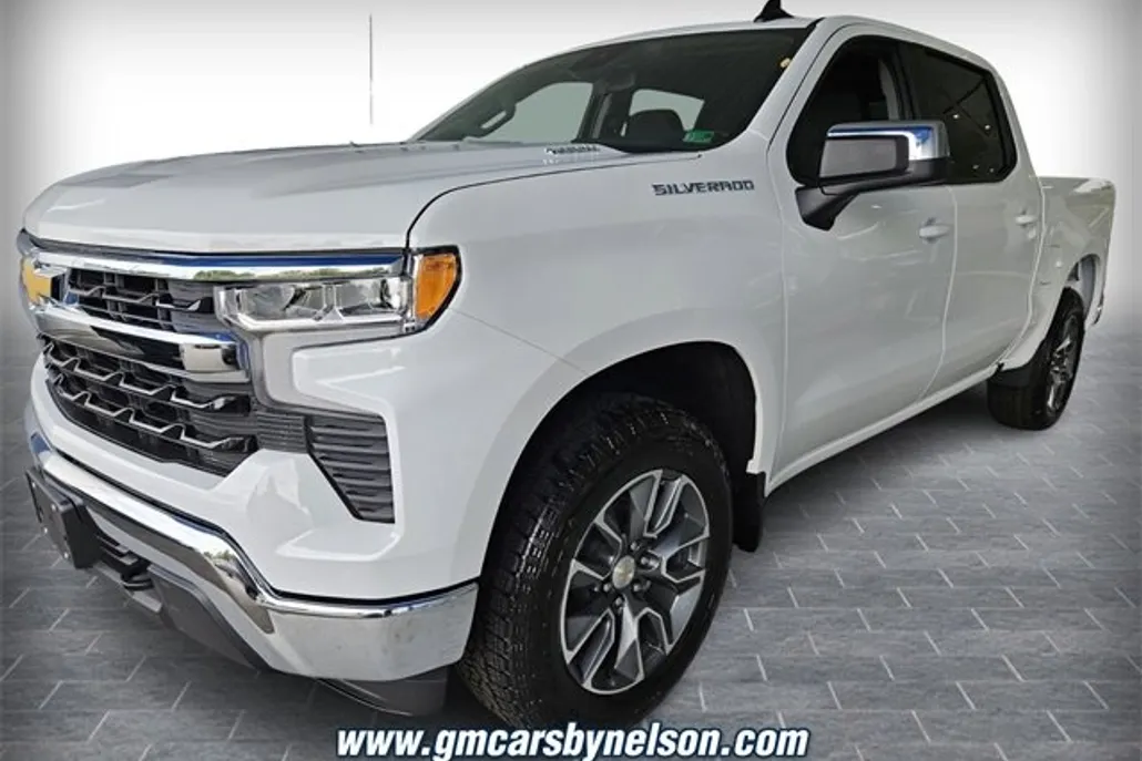 2025 Chevrolet Silverado 1500 LT photo 1