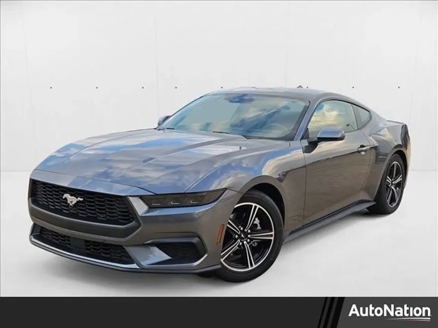 2025 Ford Mustang EcoBoost photo 1