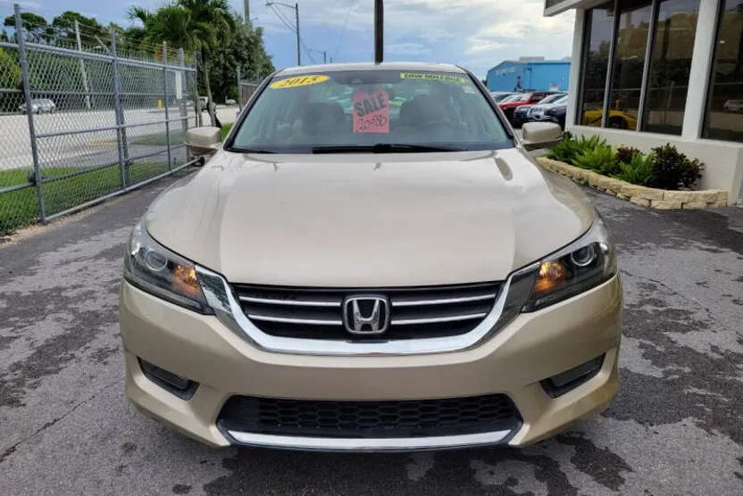 2015 Honda Accord EX-L photo 1