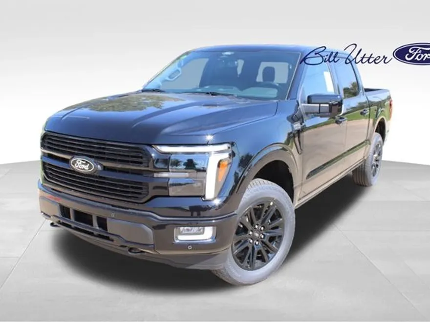2025 Ford F-150 Platinum photo 1