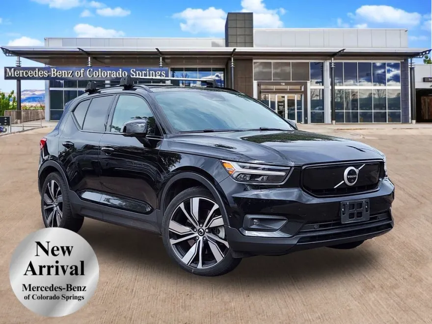 2022 Volvo XC40 Recharge Plus photo 1