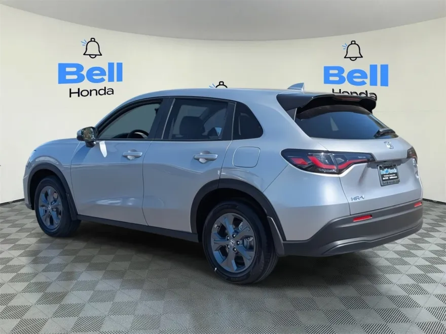 2026 Honda HR-V LX photo 1