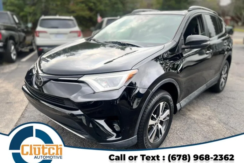 2018 Toyota RAV4 XLE photo 1