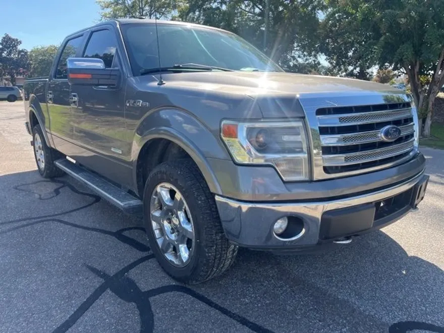 2014 Ford F-150 Lariat photo 1