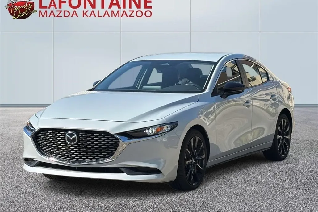 2024 Mazda Mazda3 2.5 Select Sport photo 1