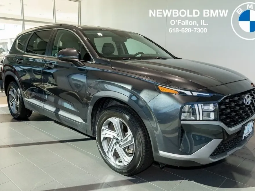 2021 Hyundai Santa Fe SE photo 1