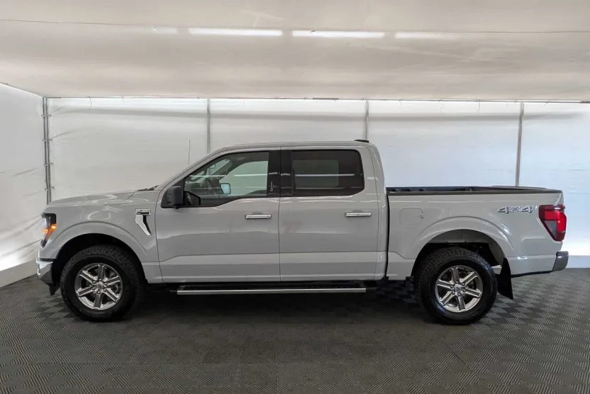 2024 Ford F-150 XLT photo 1