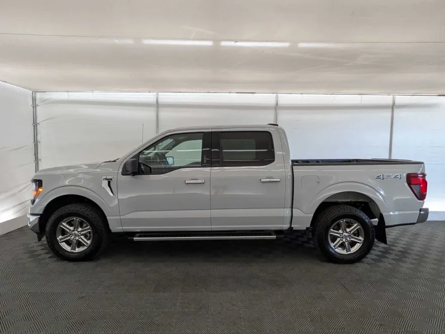 2024 Ford F-150 XLT photo 1