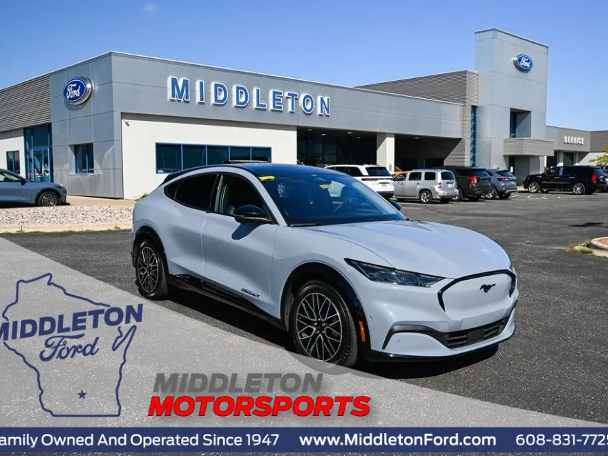 2024 Ford Mustang Mach-E Premium photo 1