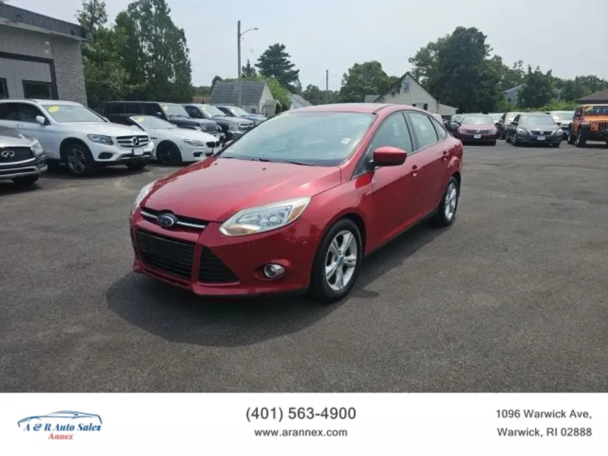 2012 Ford Focus Sedan photo 1