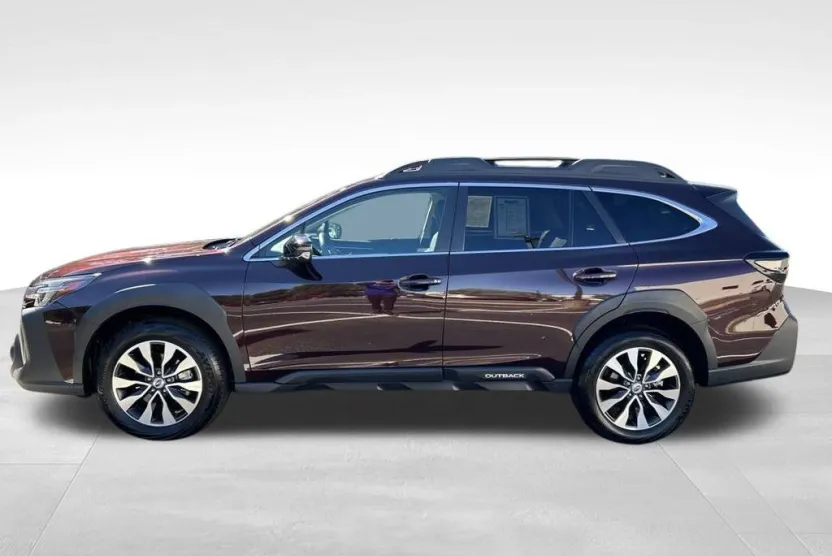 2025 Subaru Outback Limited XT photo 1