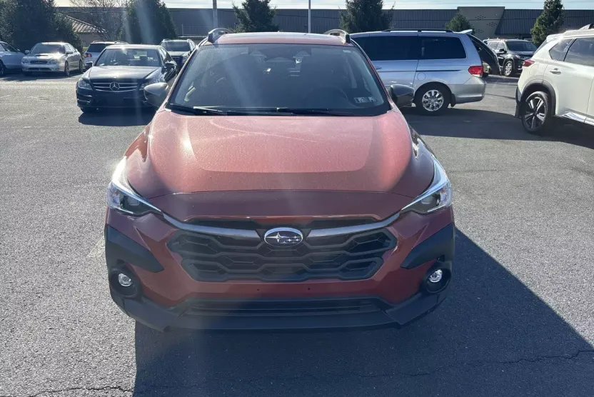 2025 Subaru Crosstrek Premium photo 1