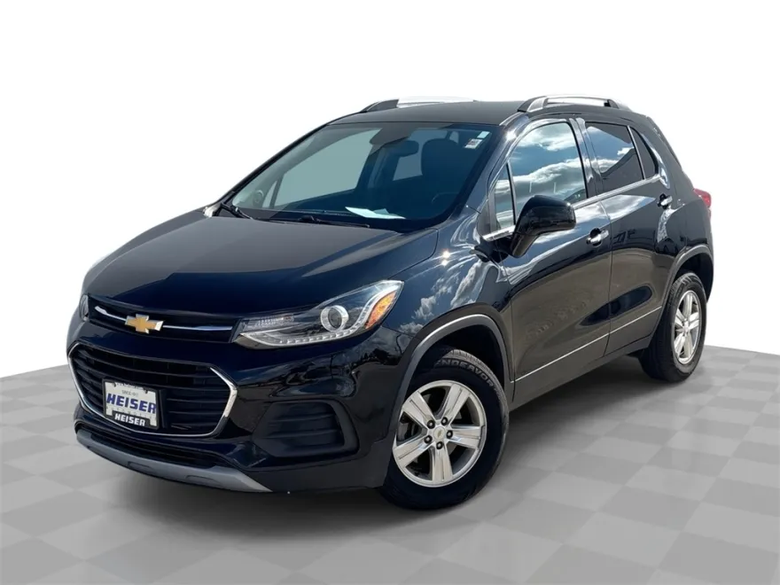 2020 Chevrolet Trax LT photo 1