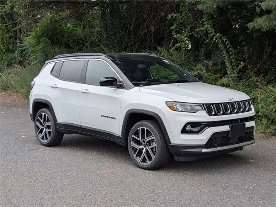 2025 Jeep Compass Limited photo 1