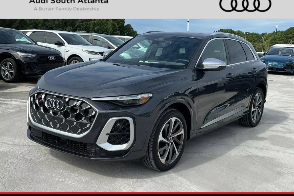 2025 Audi SQ5 Premium Plus photo 1