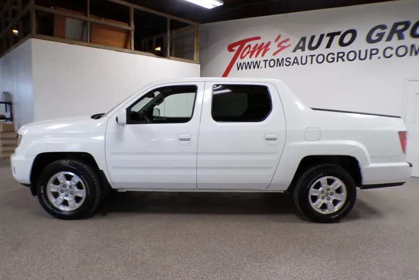 2013 Honda Ridgeline RTS photo 1
