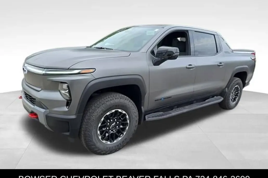 2026 Chevrolet Silverado EV Trail Boss photo 1