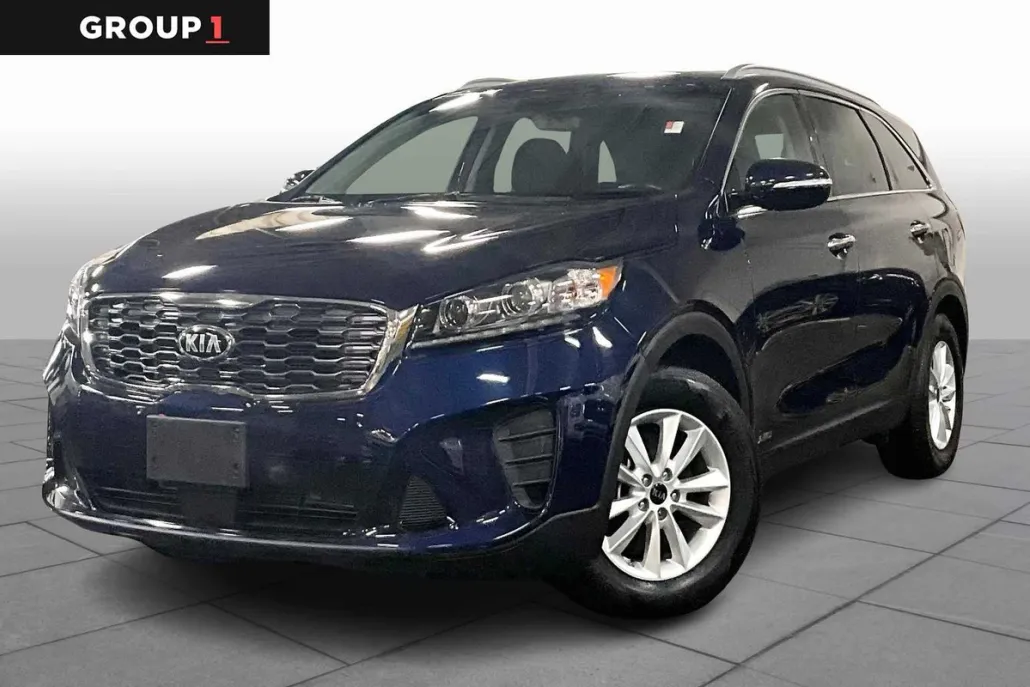2020 Kia Sorento LX photo 1