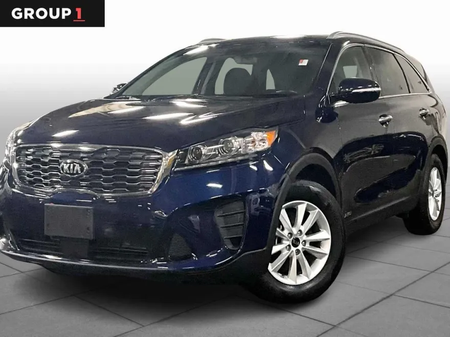 2020 Kia Sorento LX photo 1