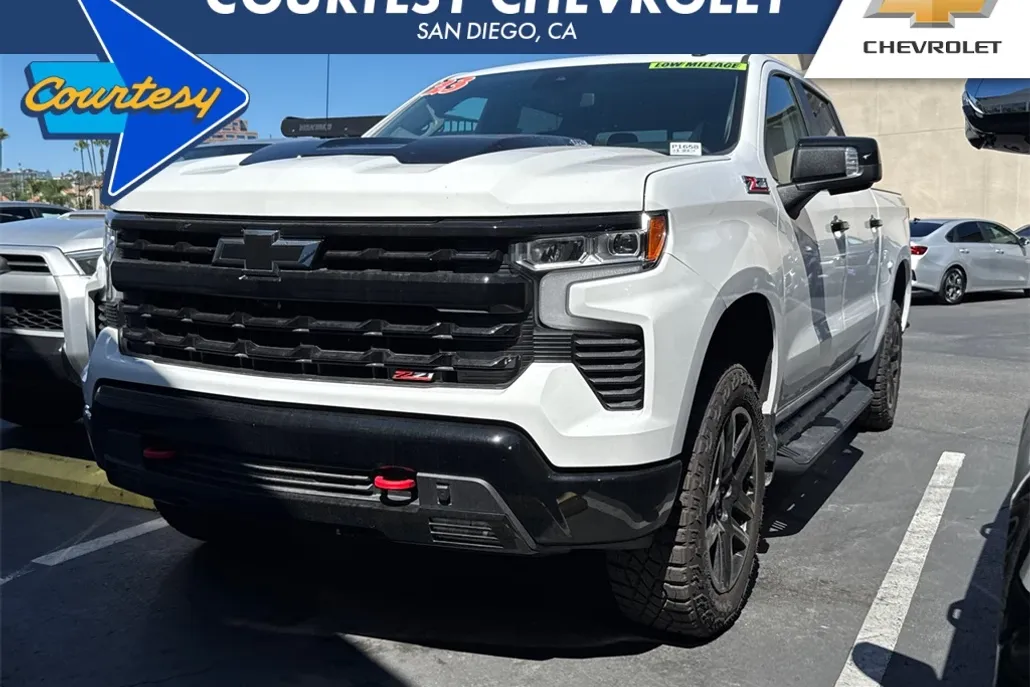 2023 Chevrolet Silverado 1500 LT Trail Boss photo 1