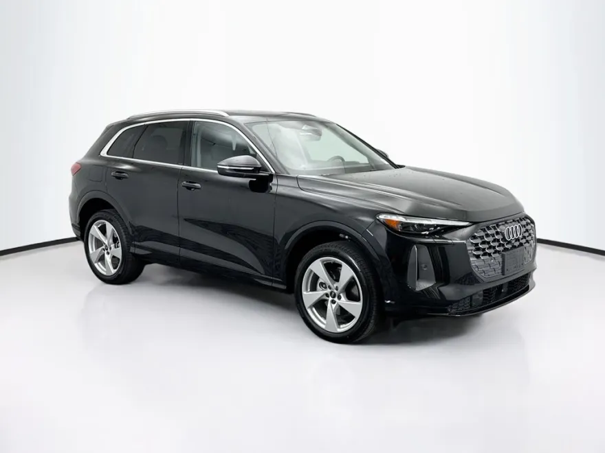 2025 Audi Q5 2.0T Premium Plus photo 1