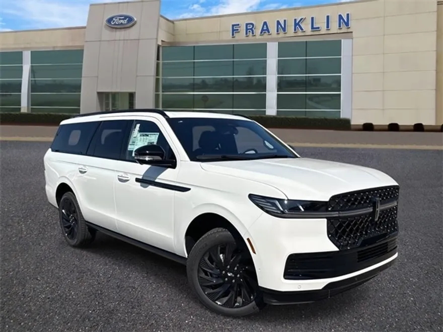 2025 Lincoln Navigator L Reserve photo 1
