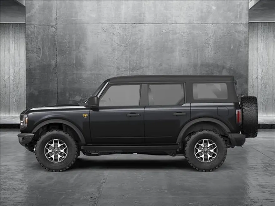 2025 Ford Bronco Badlands photo 2