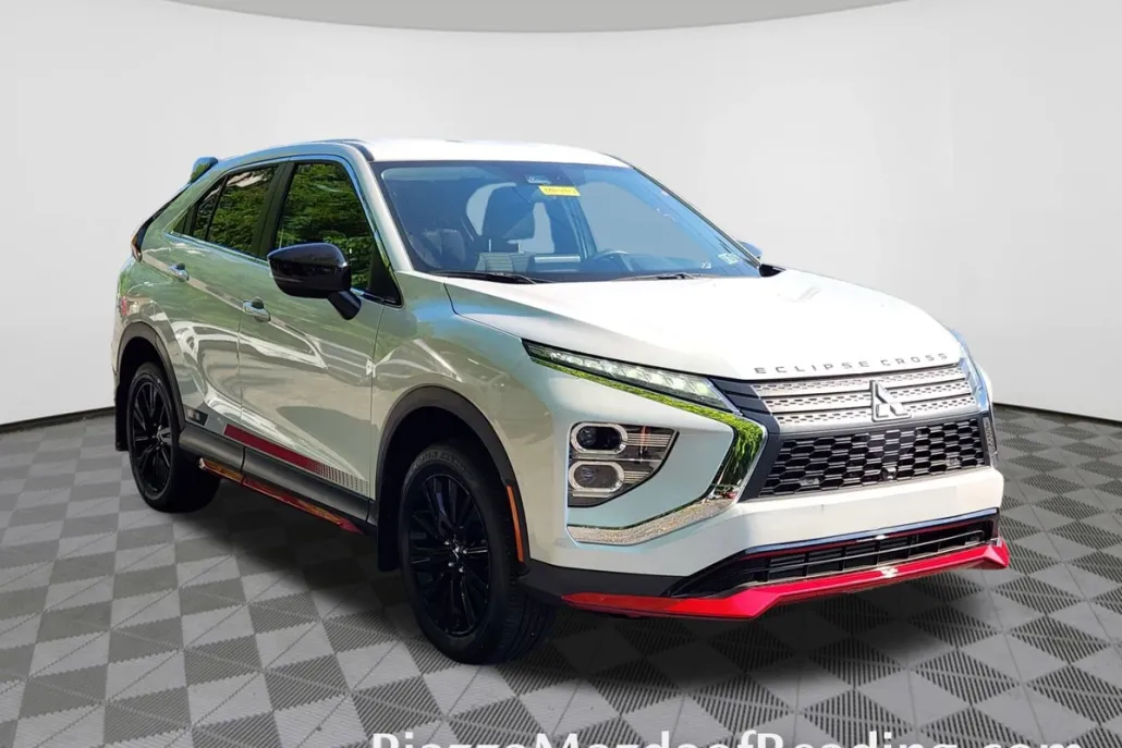 2024 Mitsubishi Eclipse Cross Ralliart photo 1