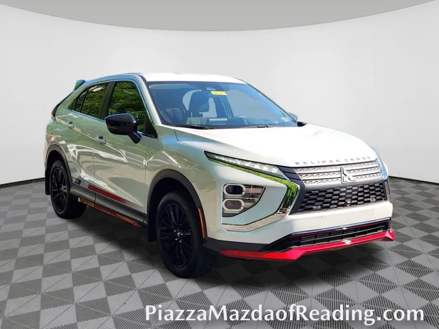 2024 Mitsubishi Eclipse Cross Ralliart photo 1