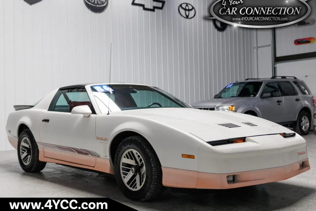 1986 Pontiac Firebird TRANS AM photo 1