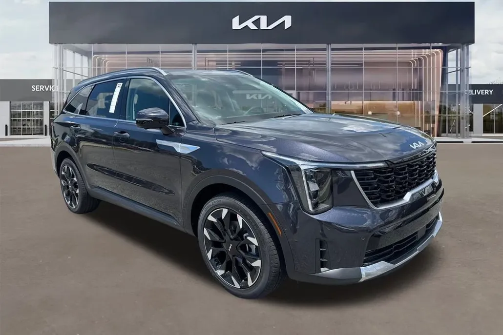 2025 Kia Sorento SX photo 1