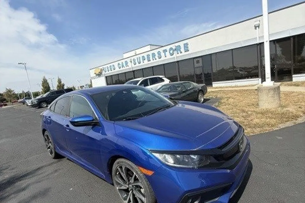 2021 Honda Civic Sport photo 1