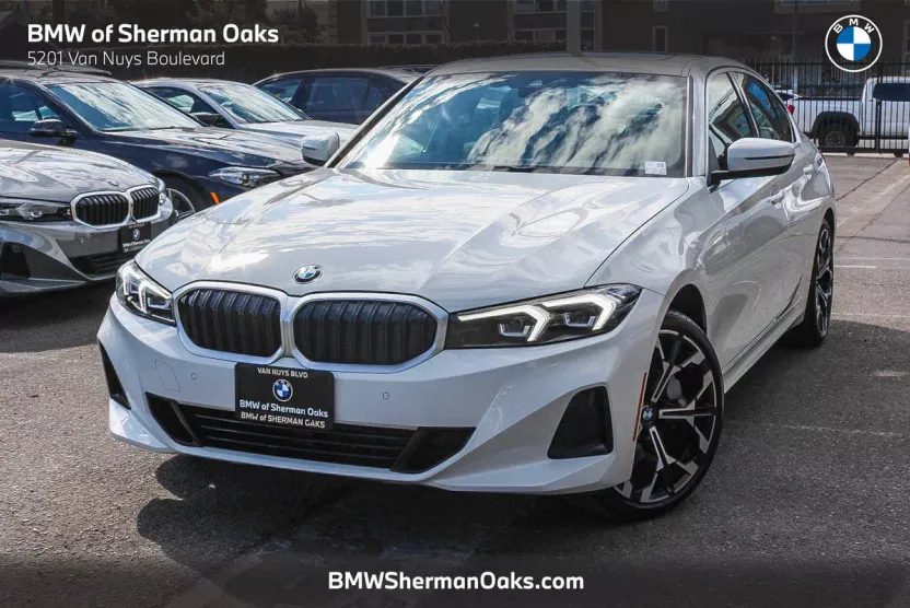2025 Bmw 330i photo 1