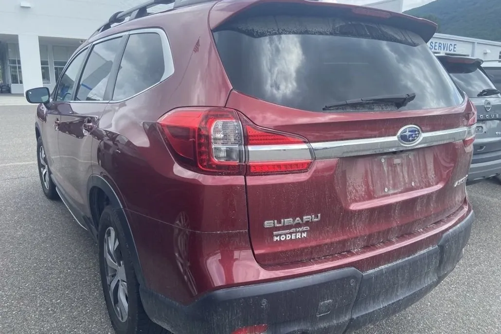 2019 Subaru Ascent Premium photo 1