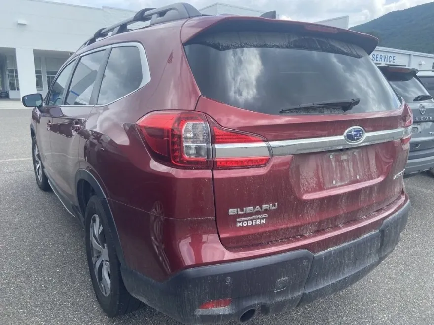2019 Subaru Ascent Premium photo 1