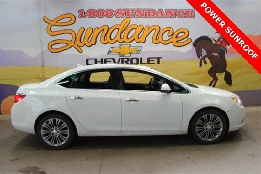 2014 Buick Verano Leather photo 1