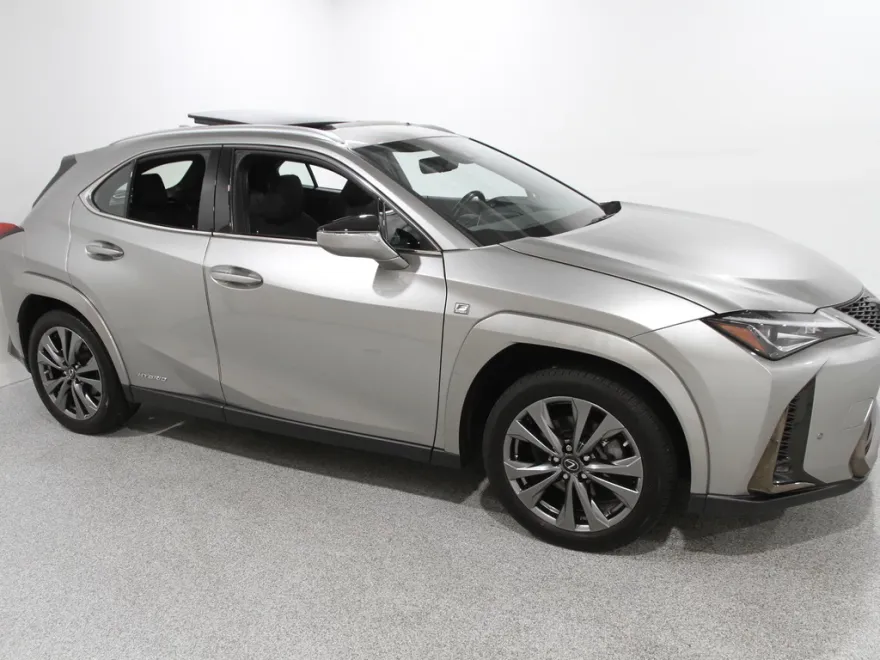 2022 Lexus UX F SPORT Premium photo 1