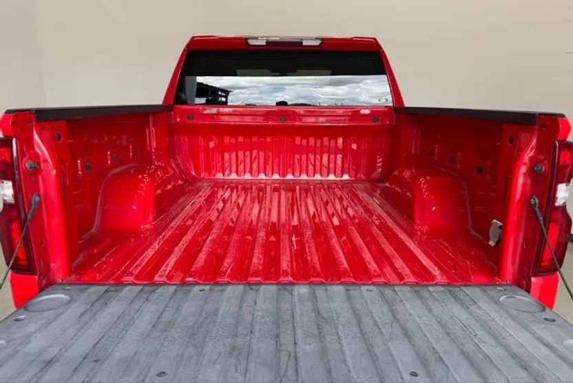 2020 Chevrolet Silverado 1500 Custom photo 1