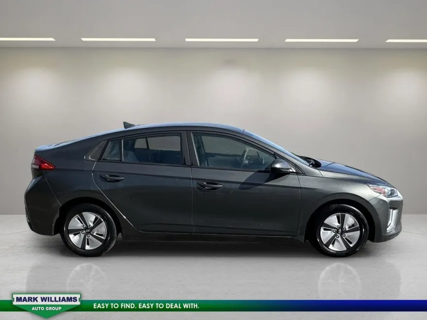 2022 Hyundai Ioniq Blue photo 1