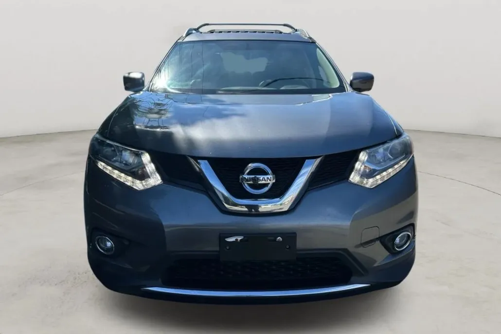 2016 Nissan Rogue SL photo 1
